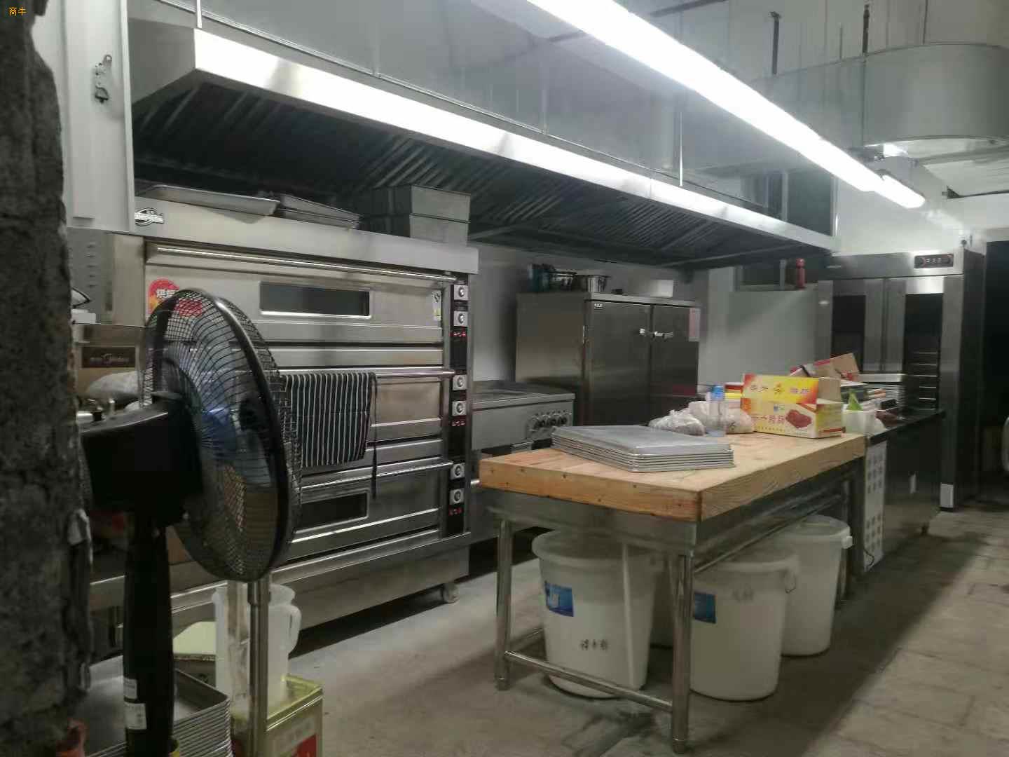 佛山市酒店工厂学校食堂成套厨房设备加工定制规划设计安装公司